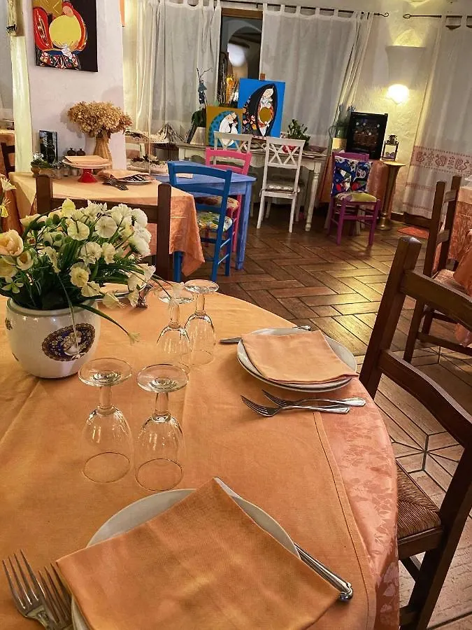 Locanda Tipica Sa Corte Oliena