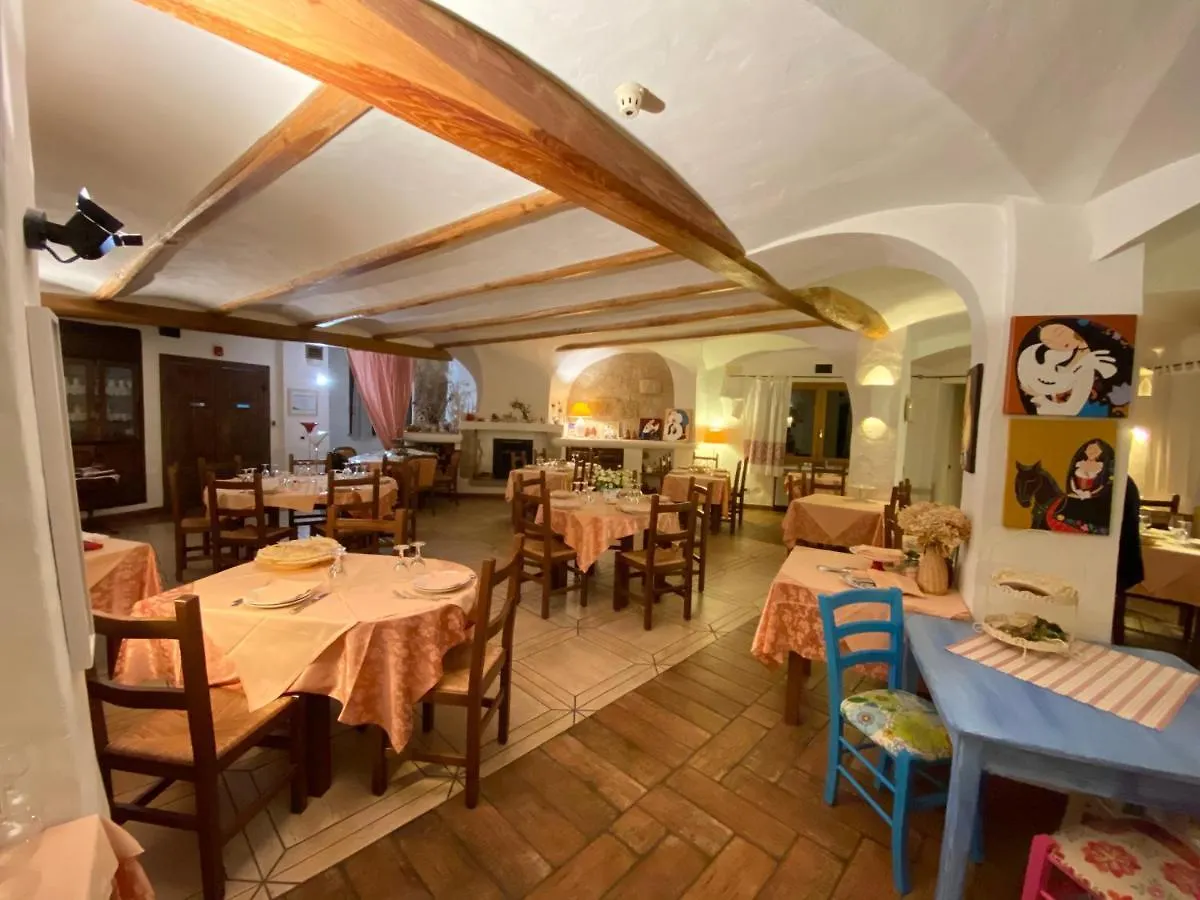 Penzion Locanda Tipica Sa Corte Oliena